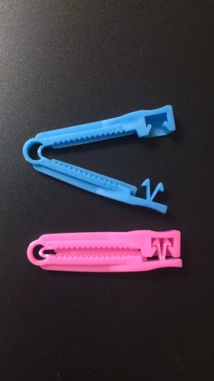 Medical Disposable Sterile Umbilical Cord Clamp with Ce