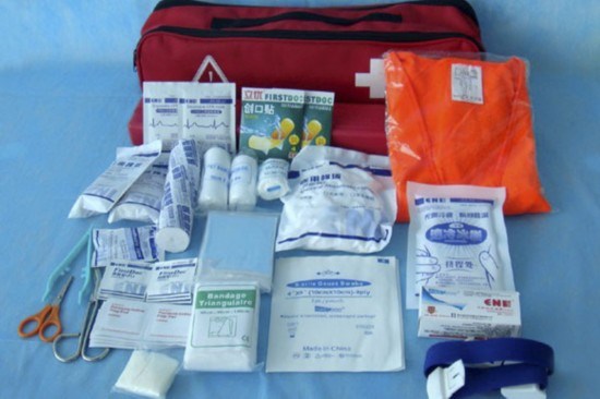 China Travel Home Camping Car Medical First Aid Kit