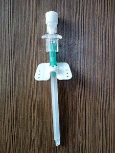 Disposable Medical Sterile IV Cannula Intravenous Catheter with Wing 18g
