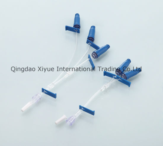 Infusion Set with Needleless Adapters Generally Pressure Needle Connection